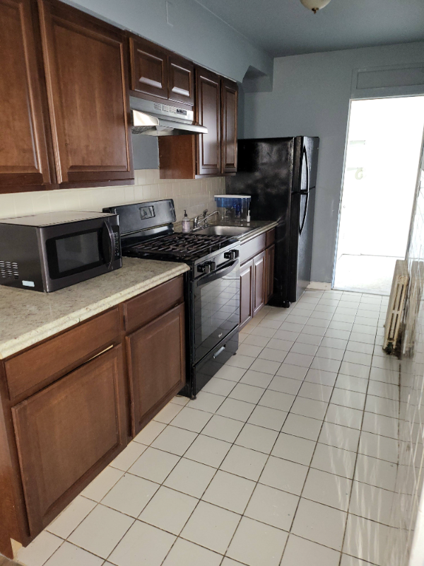 4112 Queensbury Rd #3 - Photo 3 of 12