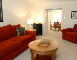 2718 Claudette Rd - Photo 5 of 7