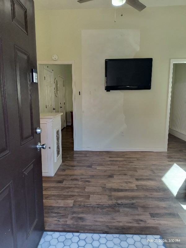 3516 Rhoda Ln - Photo 3 of 16