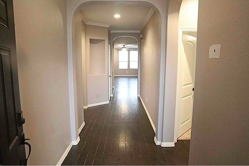 6615 Jamestown St - Photo 4 of 33