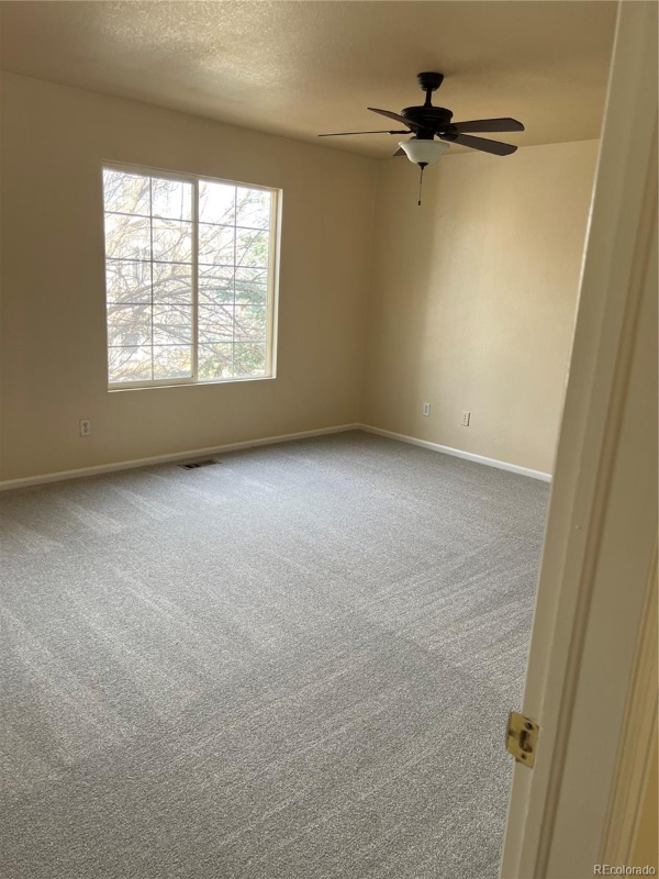 5222 E 100th Way - Photo 4 of 14