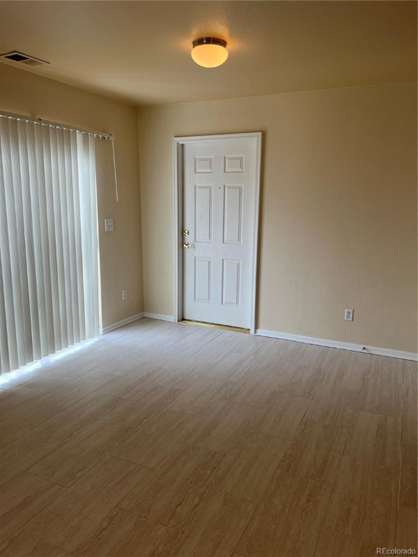 5222 E 100th Way - Photo 6 of 14