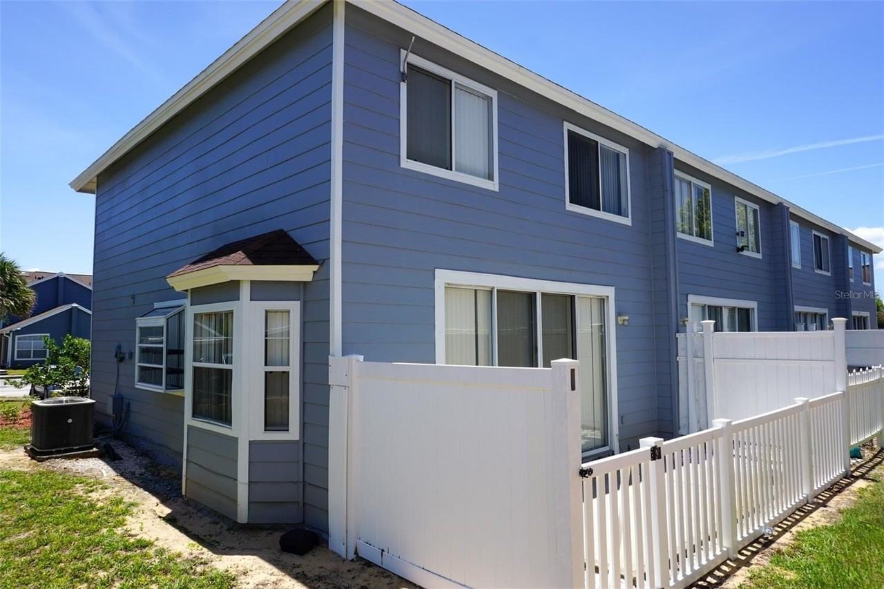 132 Mango Dr - Photo 4 of 22