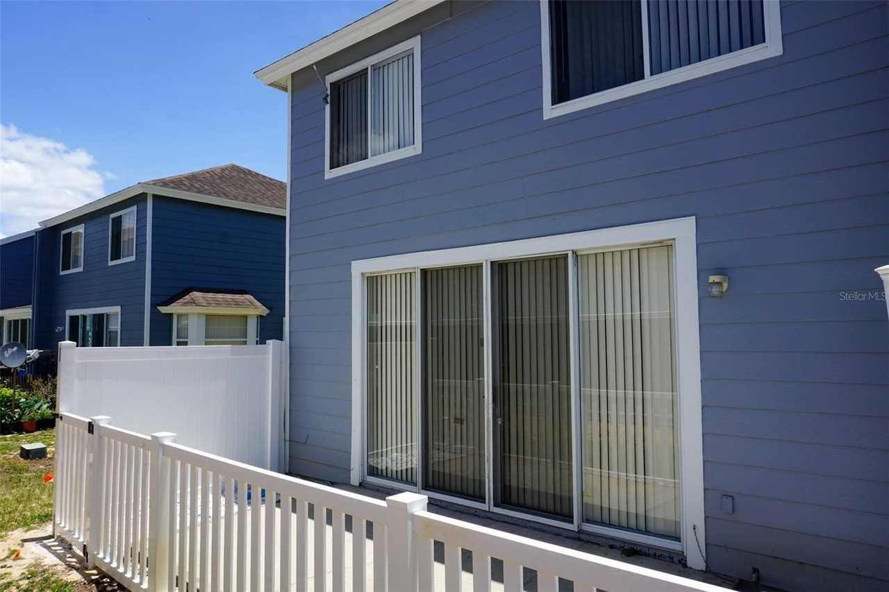 132 Mango Dr - Photo 5 of 22