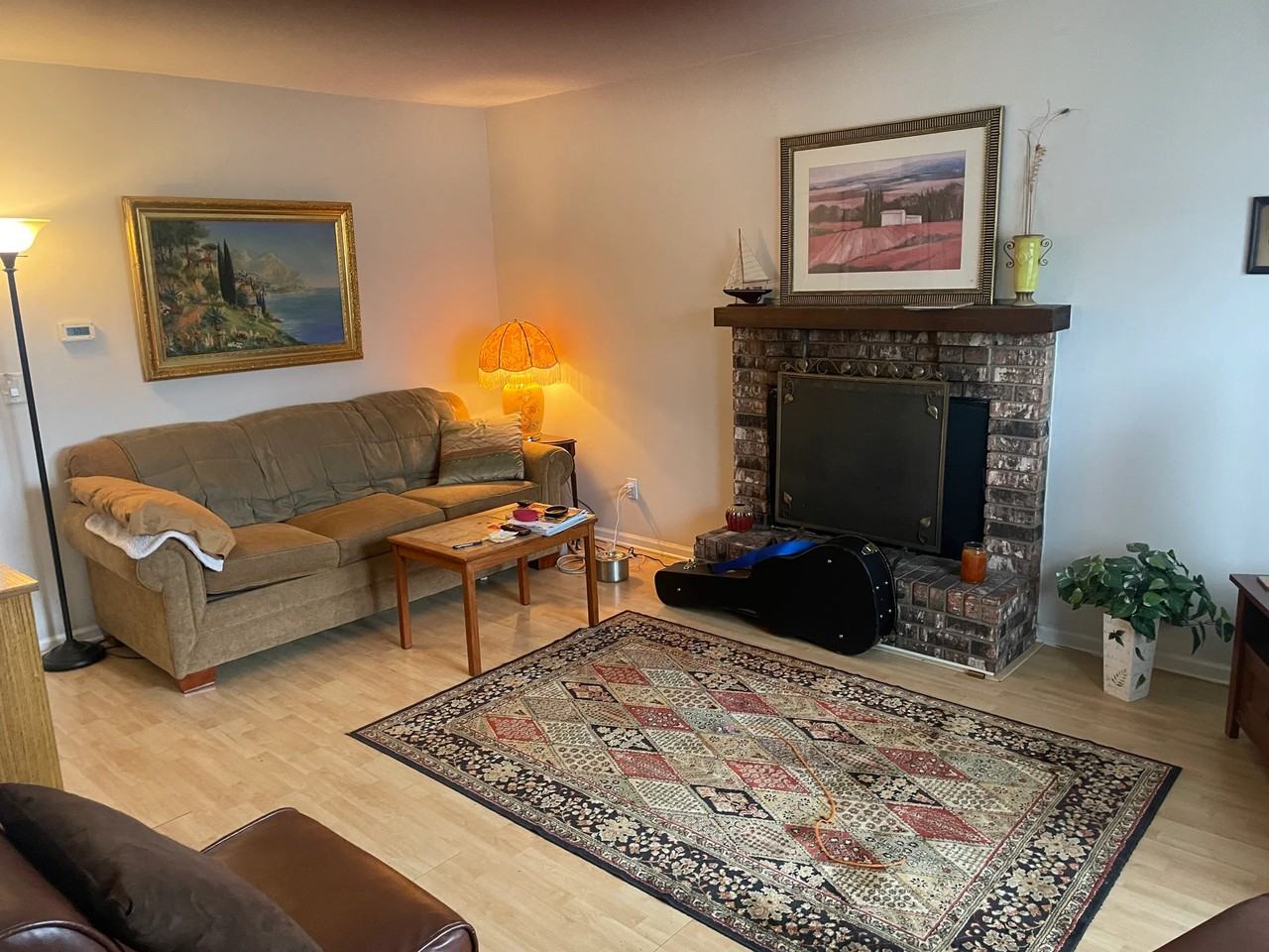 1260 Marywood Ct - Photo 4 of 8