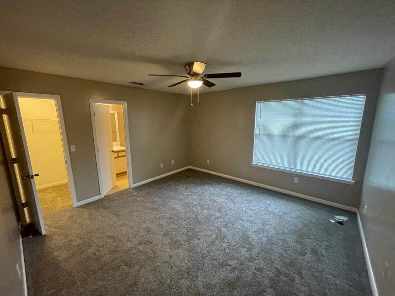 314 Olympia Ct - Photo 2 of 7