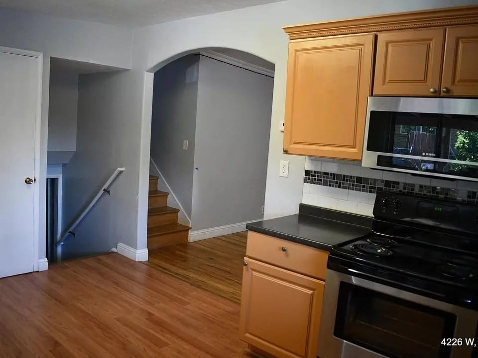 4226 Ws - Photo 3 of 20