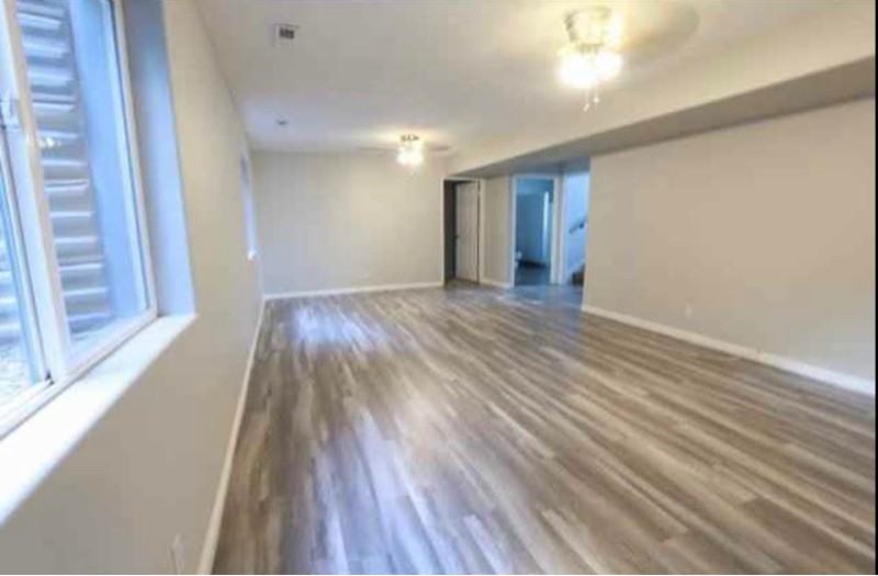 1010 Nw #BS - Photo 3 of 9