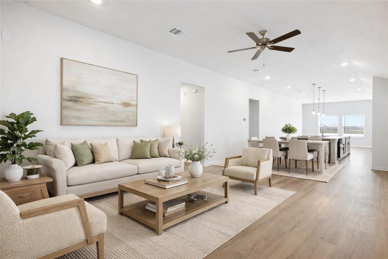 Elsinore Dr - Photo 4 of 8