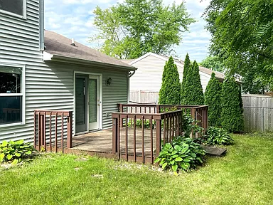 1925 Abnaki Way - Photo 4 of 32