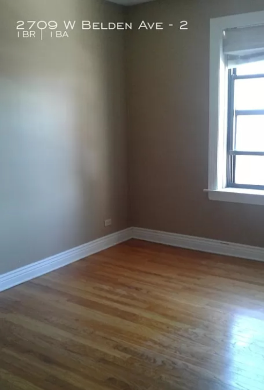 2709 W Belden Ave #2 - Photo 4 of 9