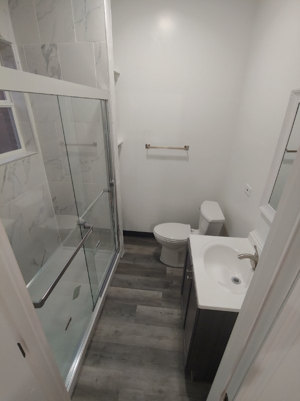 3908 Fir St #2R - Photo 4 of 6