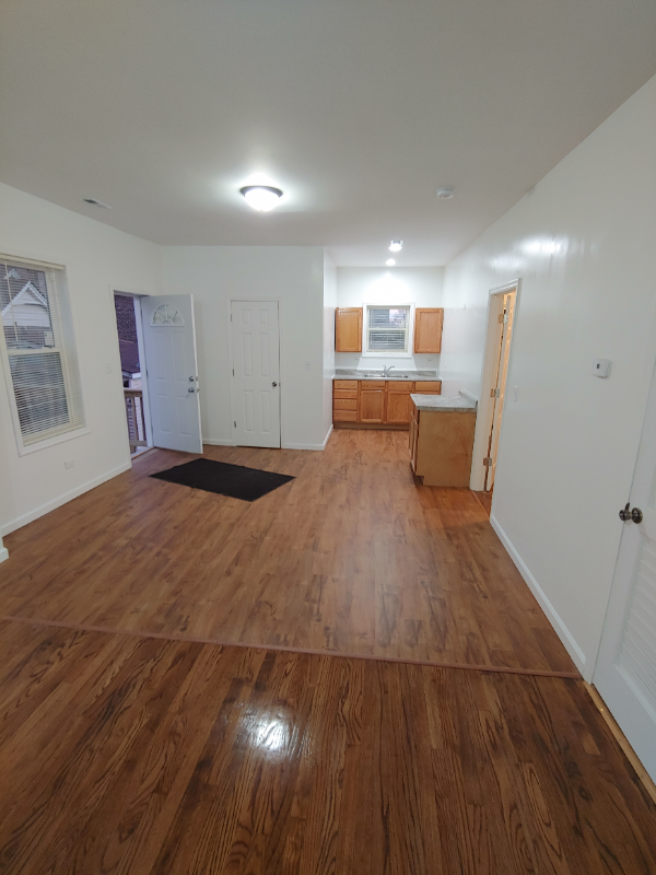 3908 Fir St #2R - Photo 6 of 6