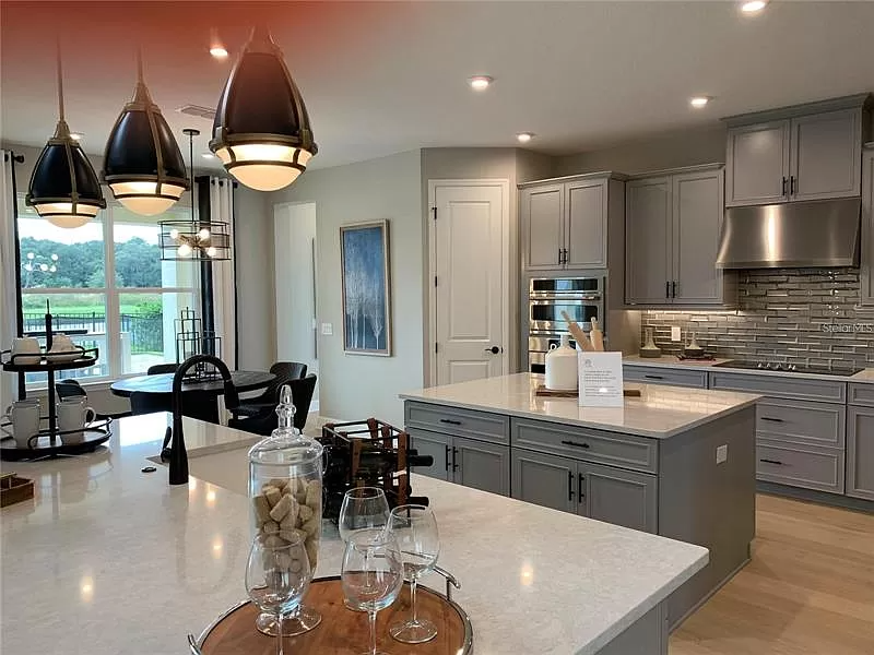 3419 Bella Vista Ct - Photo 3 of 18