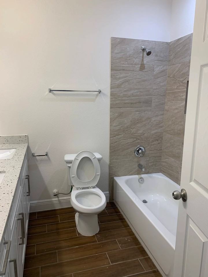 5622 Ridgeway Dr - Photo 6 of 18