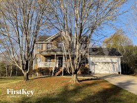 113 Longwood Dr - Photo 1 of 1