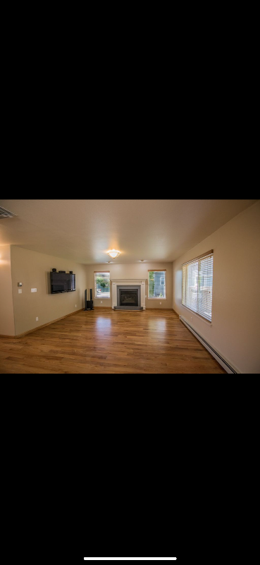 2696 Amber Way - Photo 2 of 42