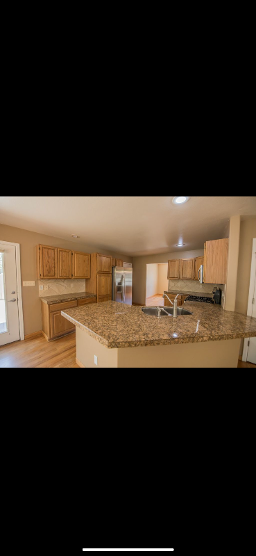 2696 Amber Way - Photo 3 of 42