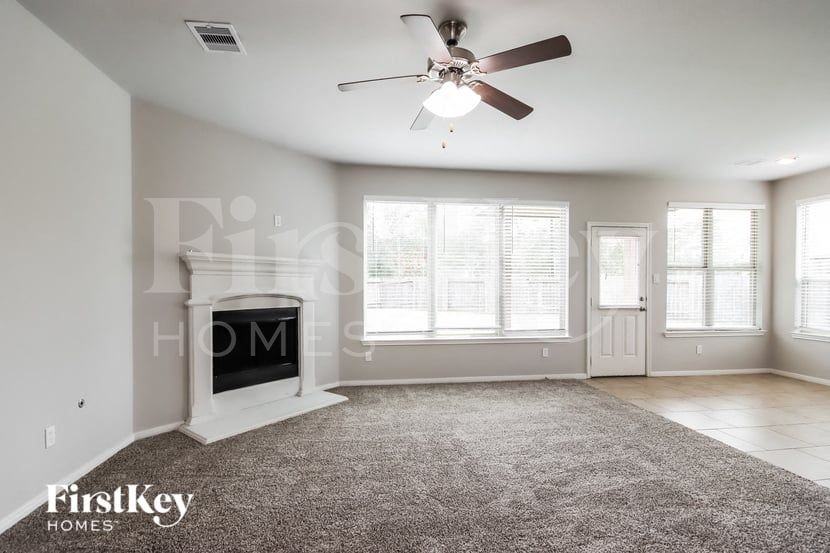 18707 Antler Trails Ct - Photo 3 of 15