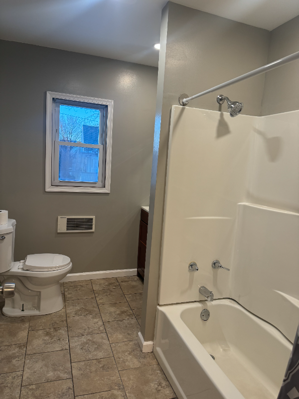 21 S Loveland Ave - Photo 5 of 19