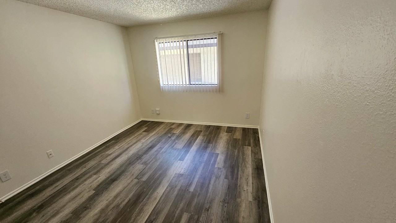 2241 Florencita Ave #E - Photo 6 of 22