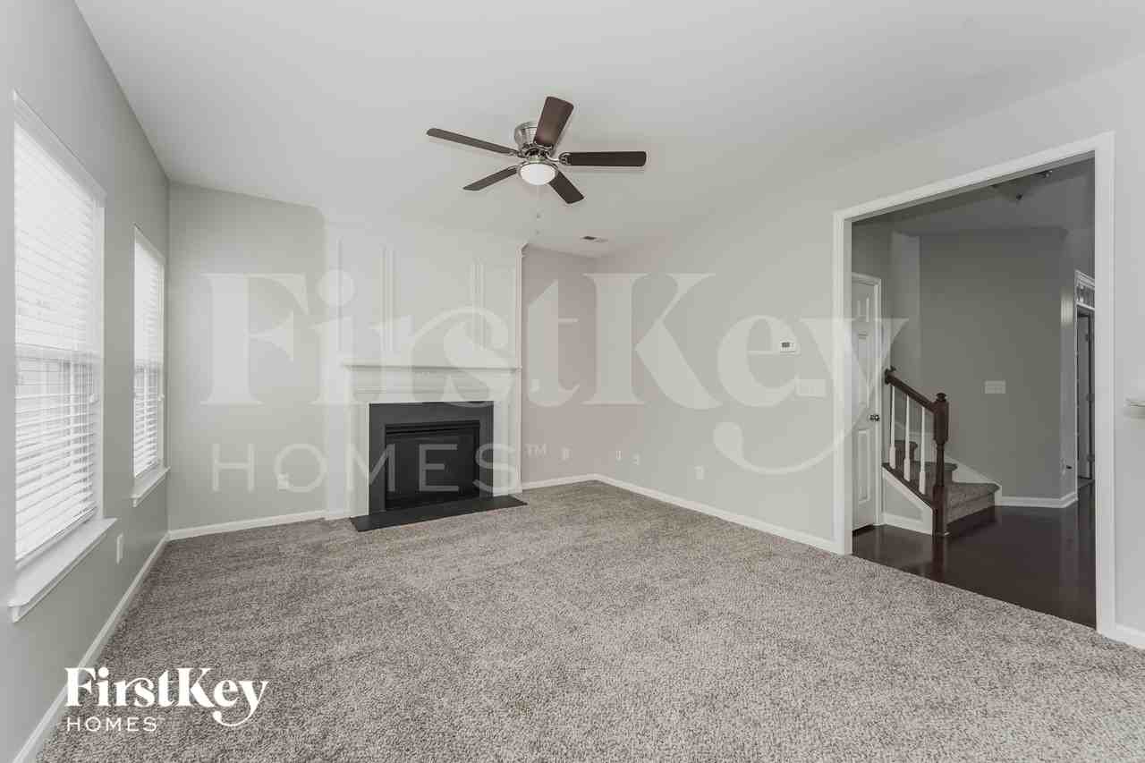 16618 Grassy Creek Dr - Photo 5 of 15