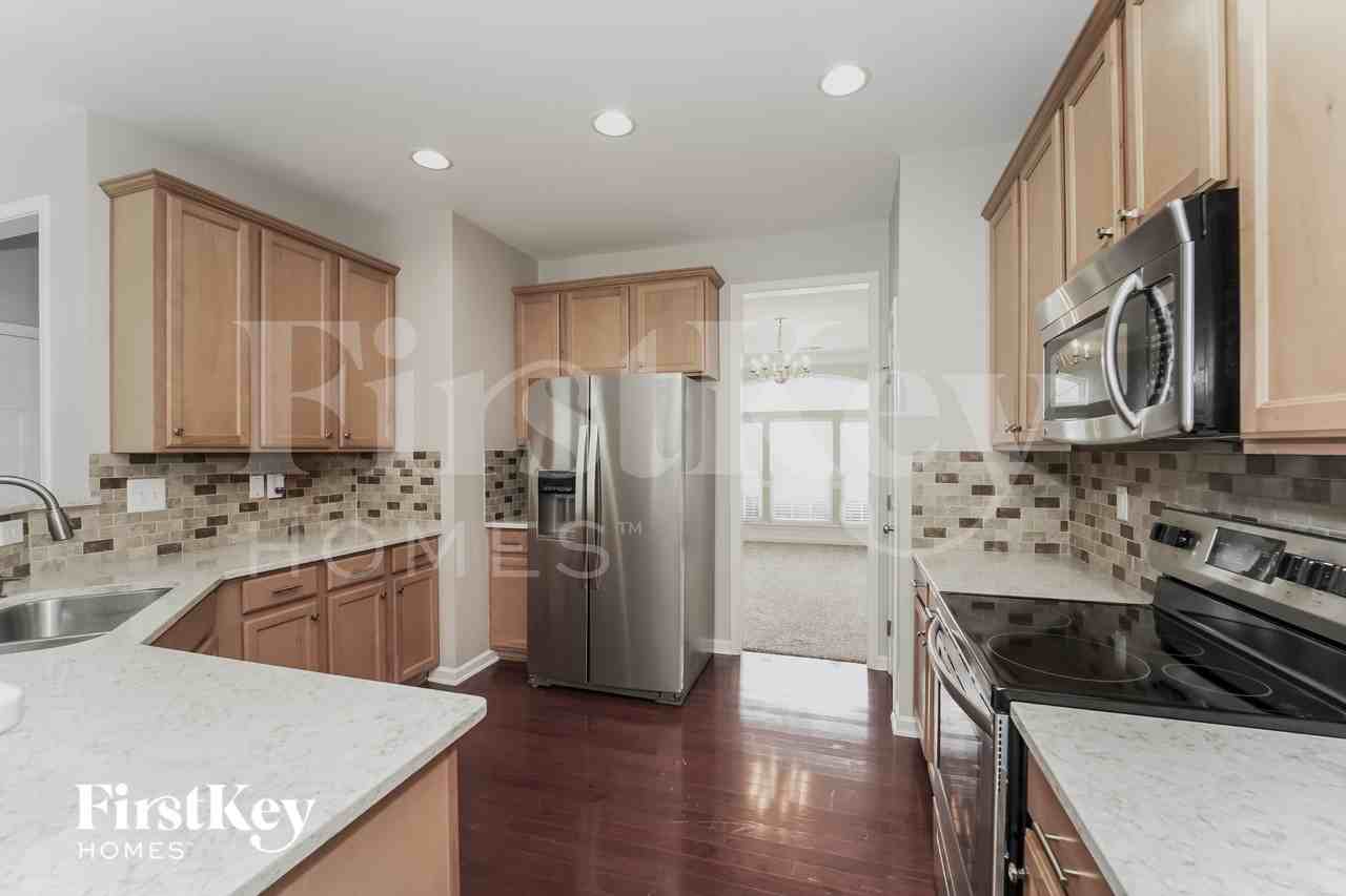 16618 Grassy Creek Dr - Photo 6 of 15