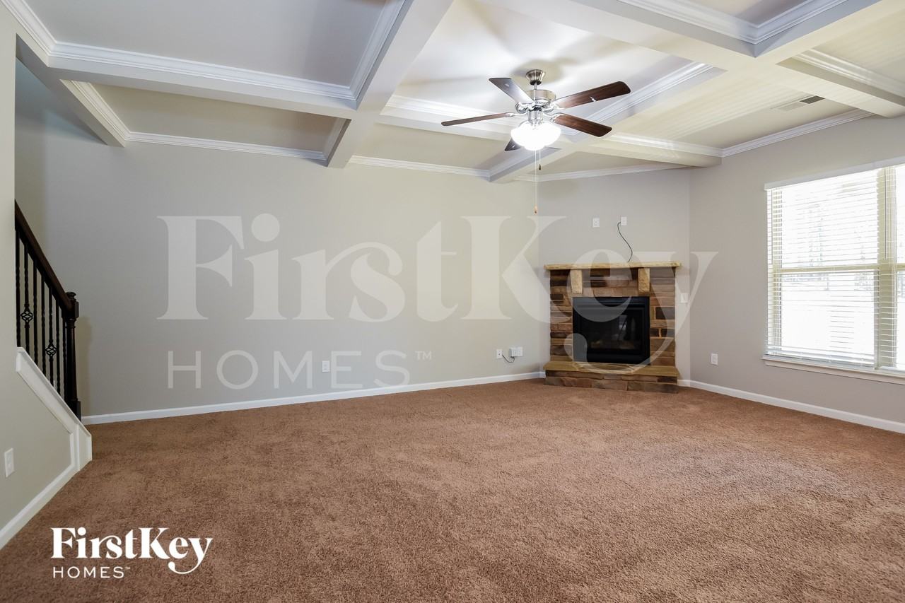 1789 Elyse Springs Dr - Photo 3 of 15