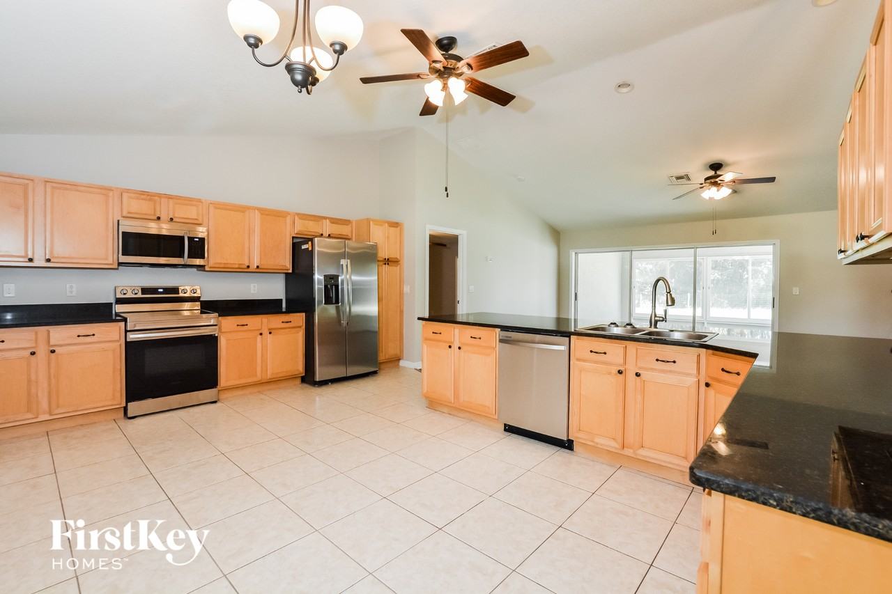 207 Shannon Ln - Photo 7 of 15