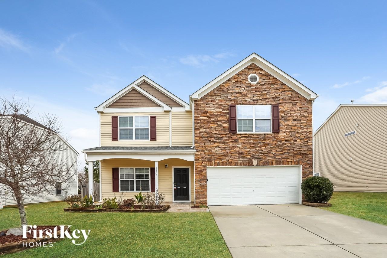 5921 Sandpiper Farm Ln - Photo 2 of 15