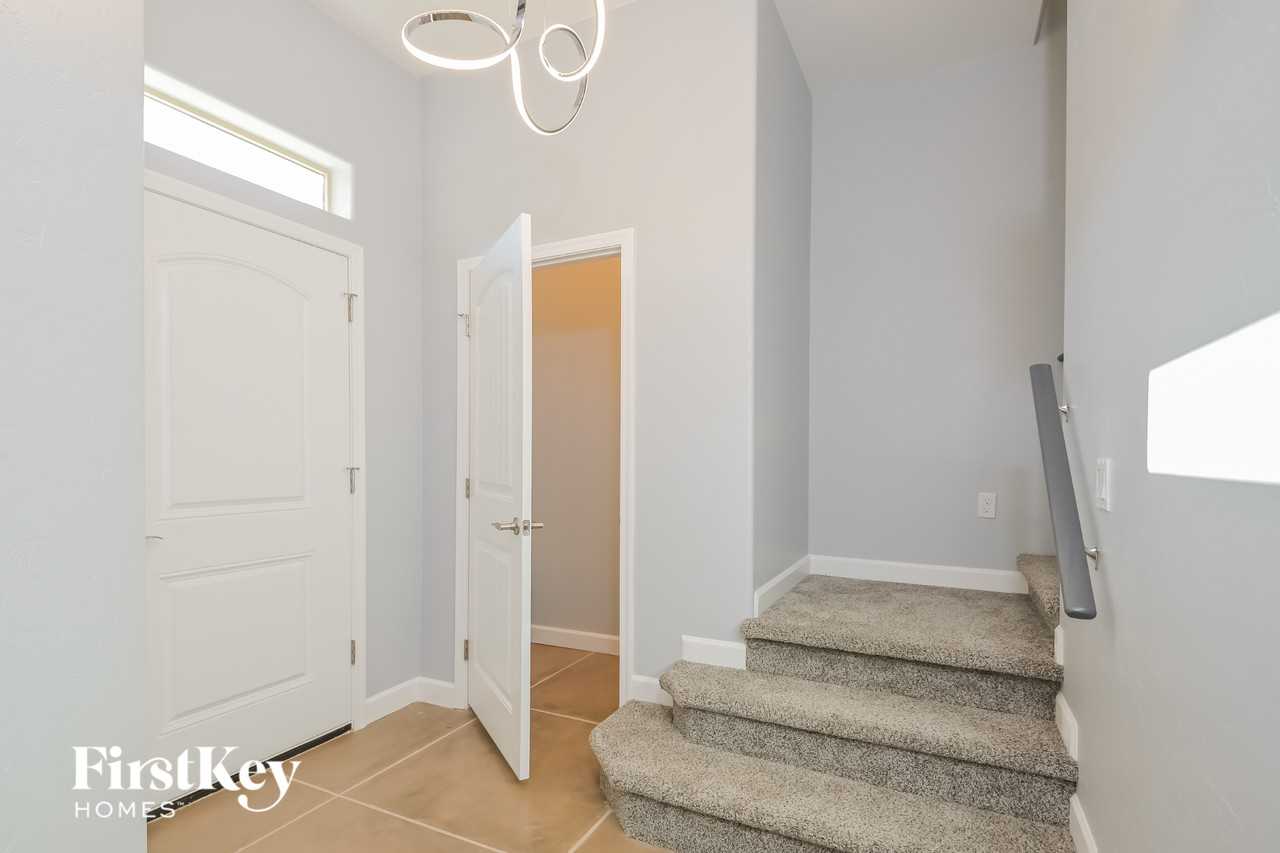 4271 N Red Sun Pl - Photo 2 of 15