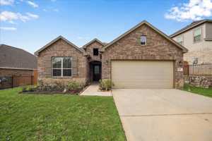 featured image of 935 Golden Willow Ln
