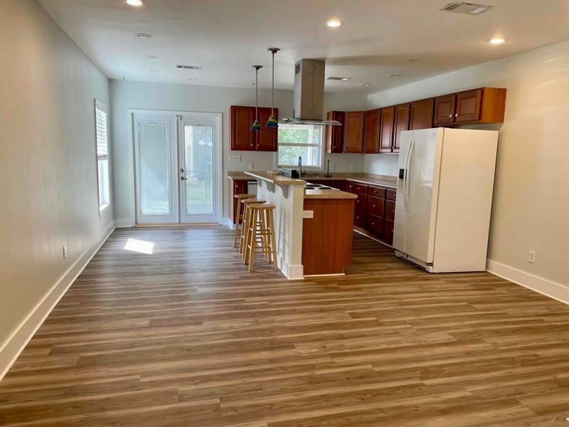 117 Se Gilliland Rd - Photo 7 of 38