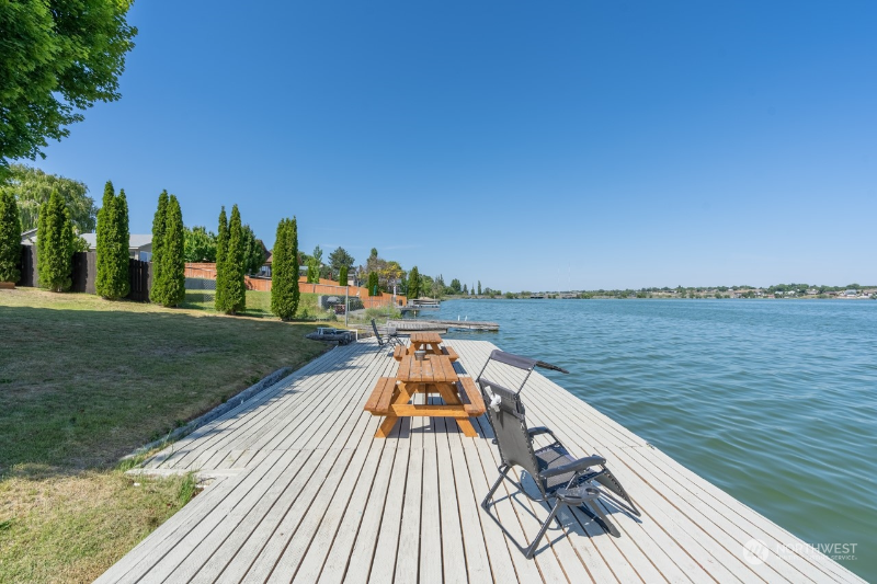 3013 W Lakeside Dr #5 - Photo 3 of 18