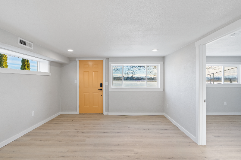 3013 W Lakeside Dr #5 - Photo 6 of 18