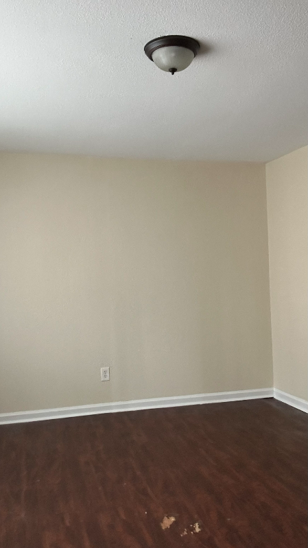 2216 Glasgow Dr - Photo 6 of 6