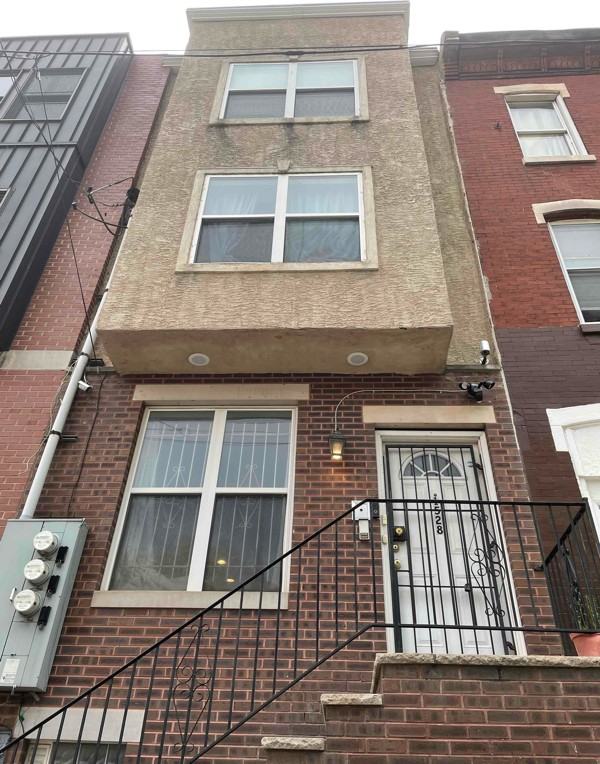 1528 N Willington St #B