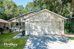 featured image of 906 Hart St