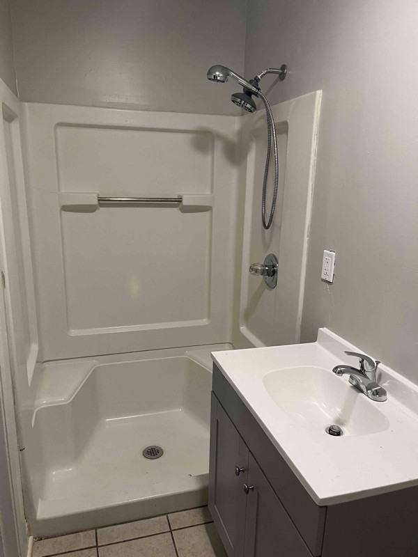 623 Cherry St - Photo 3 of 7