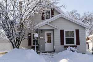 featured image of 301 15th Ave Sw