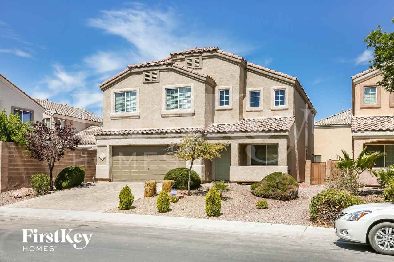 420 Orchid Oasis Ave - Photo 2 of 15