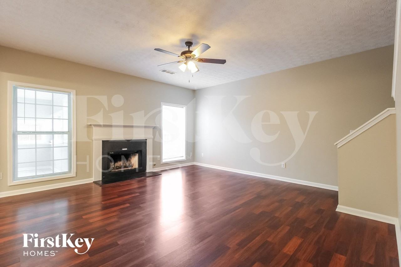 773 Clairidge Oak Ct - Photo 4 of 15