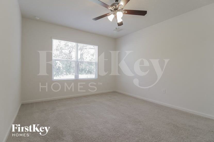 893 Taluga Ave Se - Photo 6 of 15