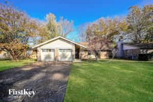 featured image of 6528 Baybrook Ln