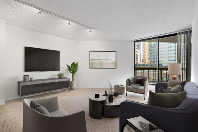 100 W Erie St - Photo 2 of 5