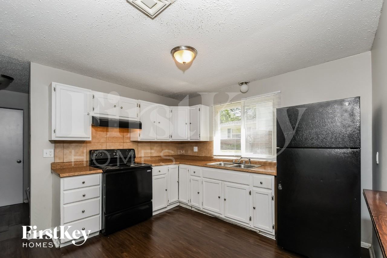 3120 Durwood Dr - Photo 7 of 15