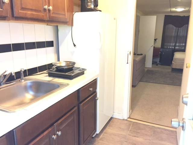 9 Glenview Dr - Photo 6 of 9