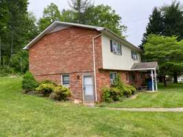 featured image of 3362 3352, 3358,Normandy Park #C1