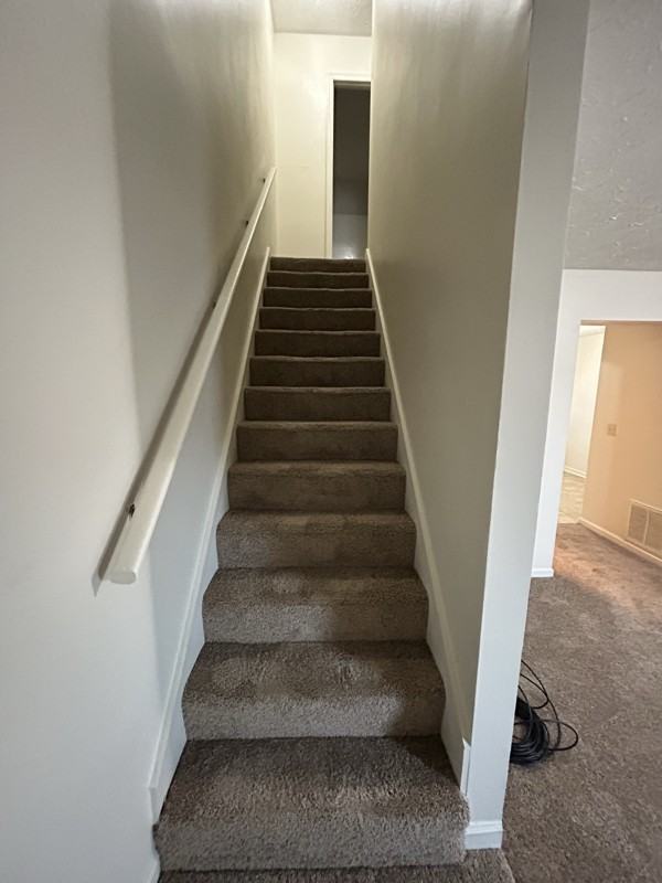 105 Oroark Ave #3 - Photo 6 of 9