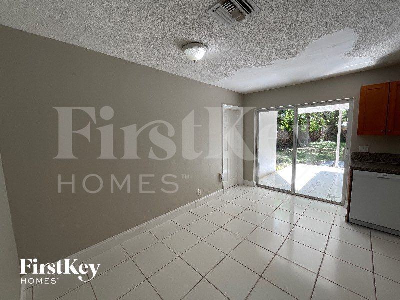 1389 Swave - Photo 5 of 13